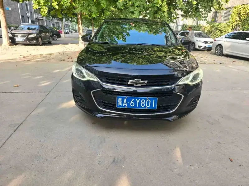 Vehicle photo 3