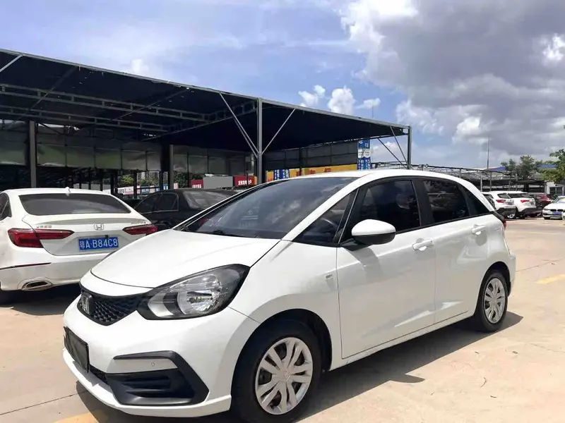 Vehicle photo 1
