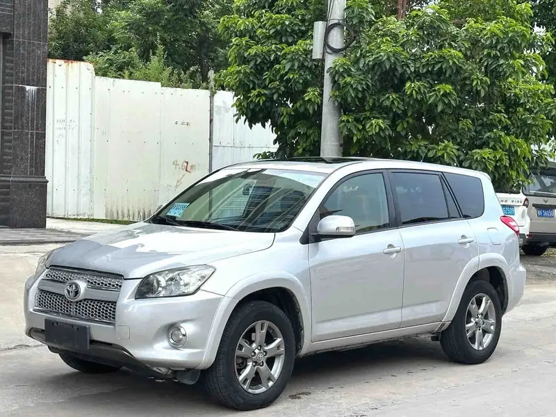 2013 Toyota RAV4 2.0 AT