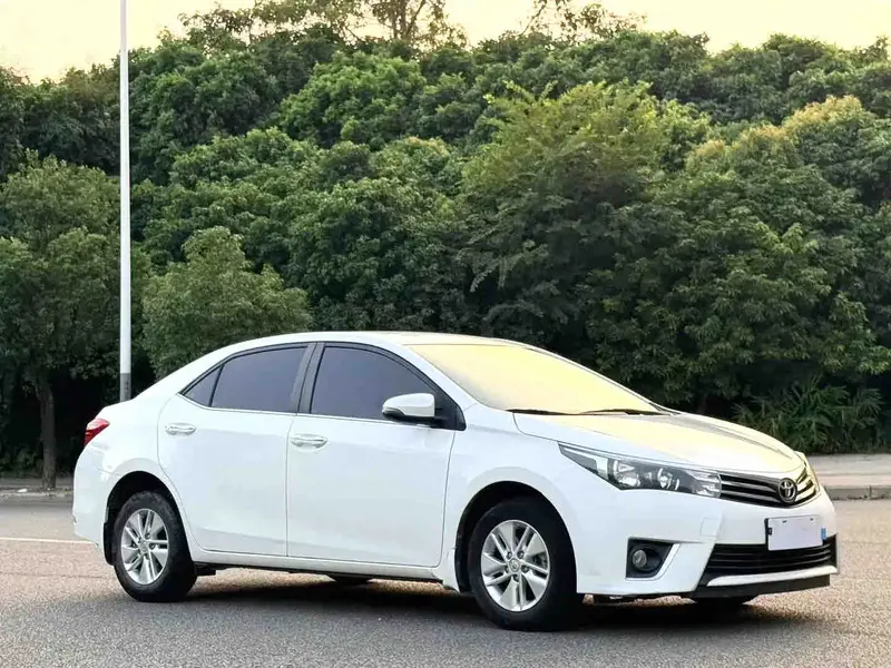 Vehicle photo 3