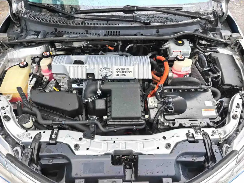 Vehicle photo 11