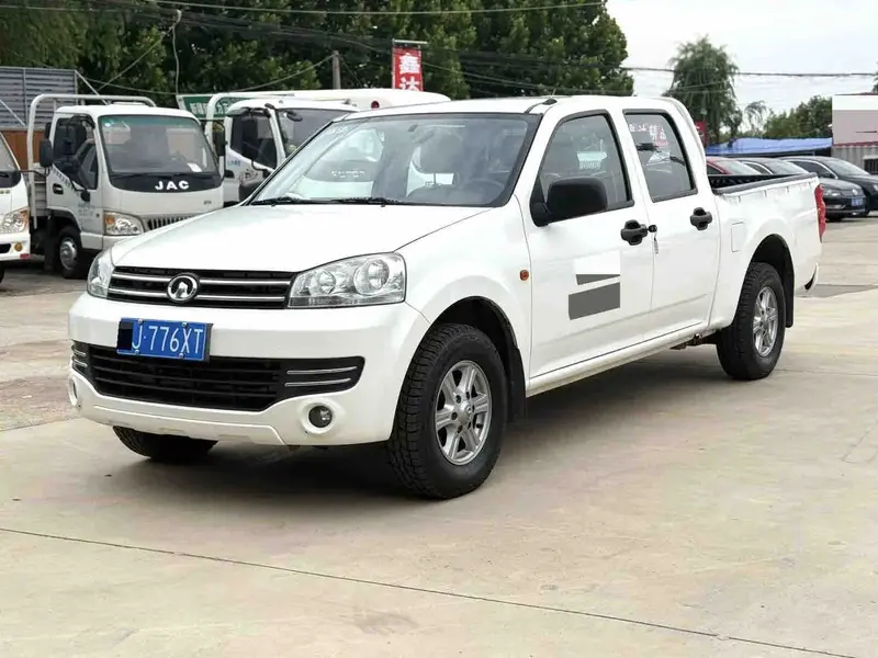 Vehicle photo 1