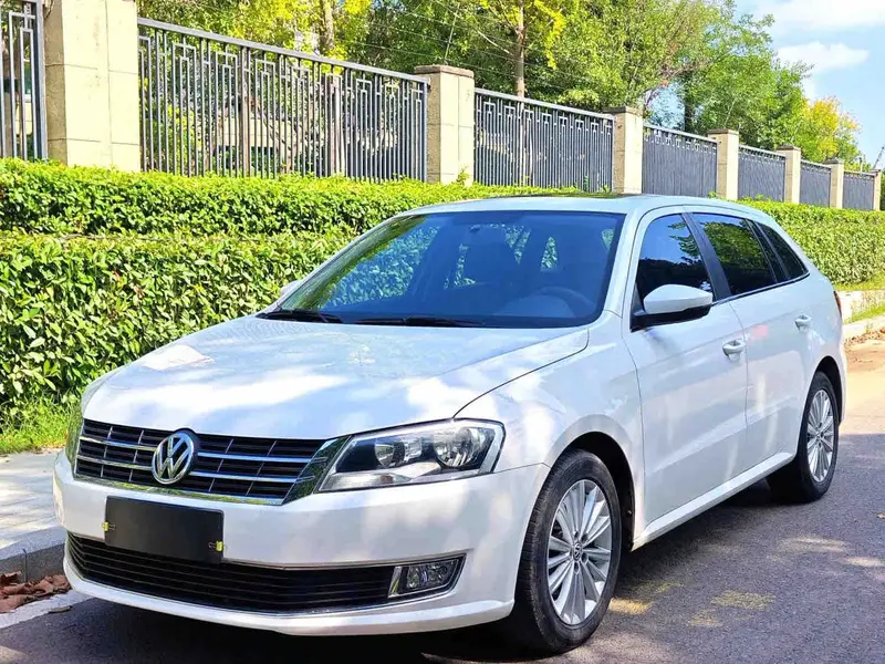 2013 Volkswagen Gran Lavida 1.6L AT