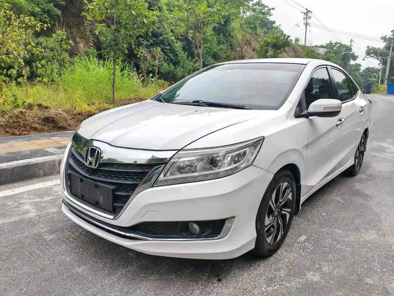 2016 Honda Crider 1.8L CVT Deluxe