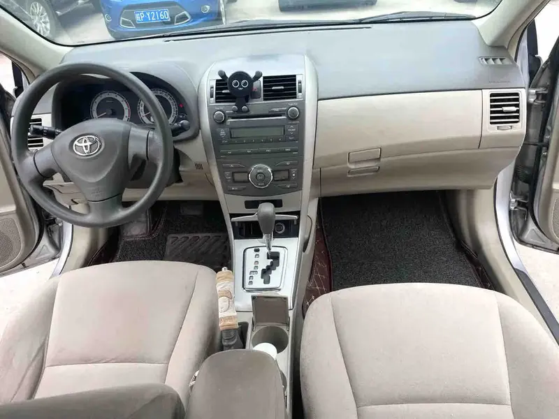 Vehicle photo 3