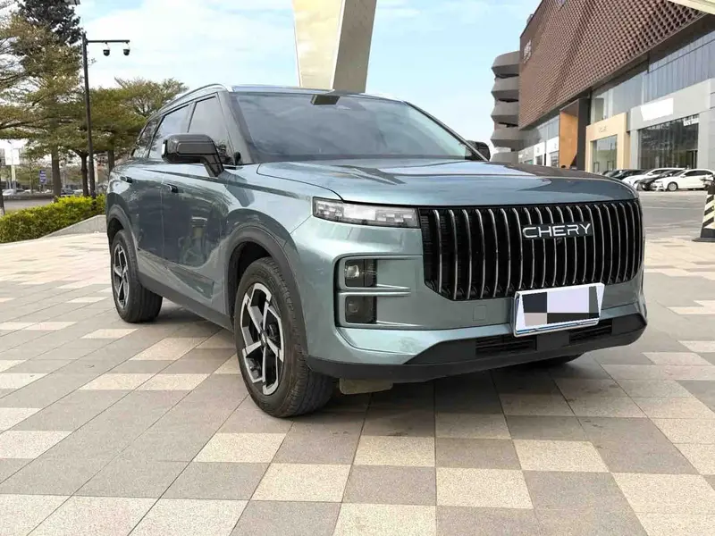 Vehicle photo 4