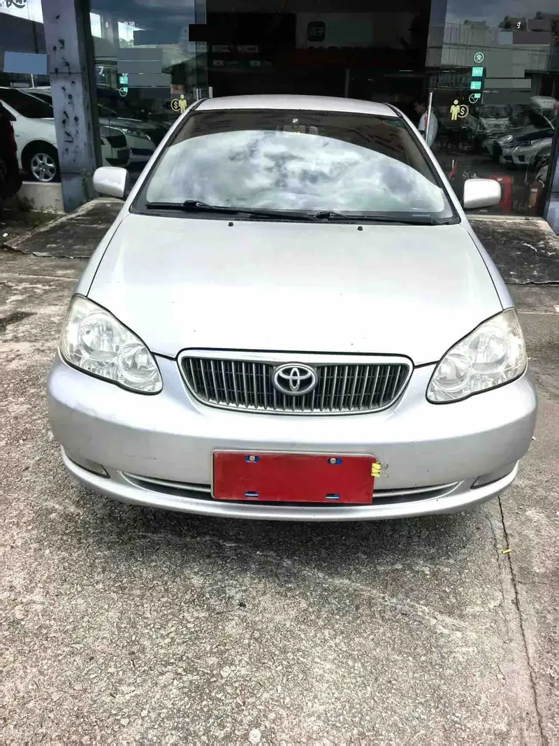 Vehicle photo 3