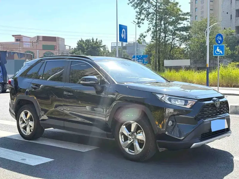 2021 Toyota RAV4 2.5L Hybrid E-CVT 2WD