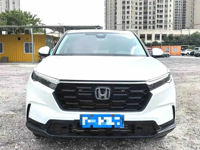 Vehicle photo 2