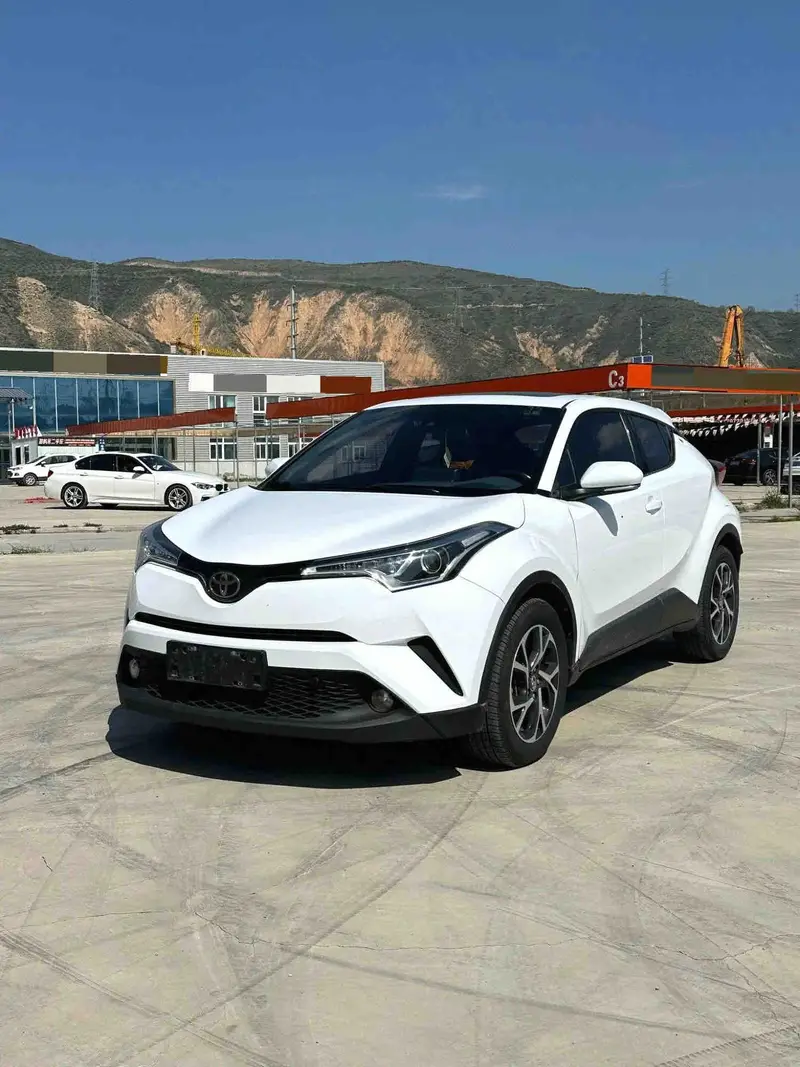 2020 Toyota C-HR 2.0L CVT