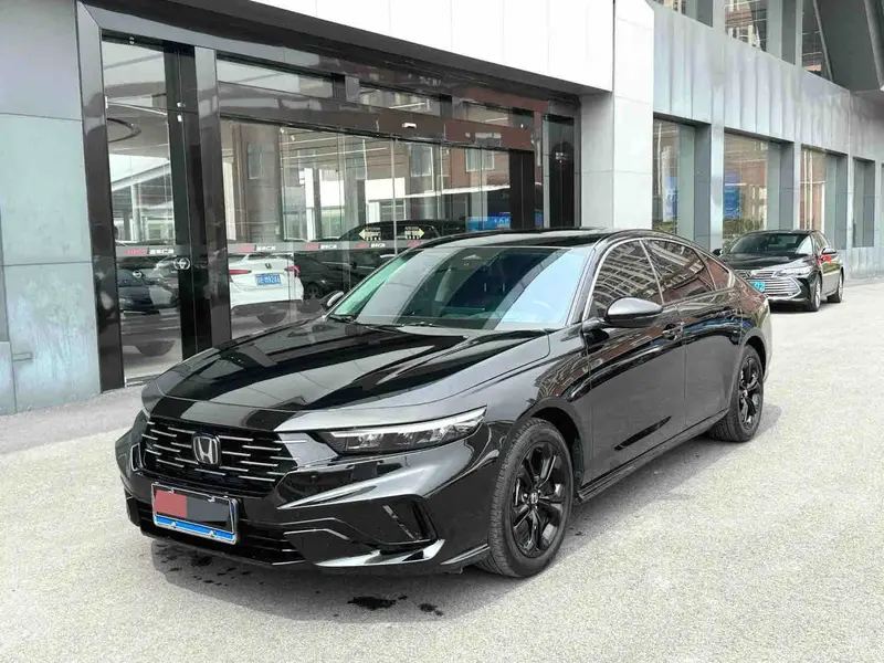 Vehicle photo 1