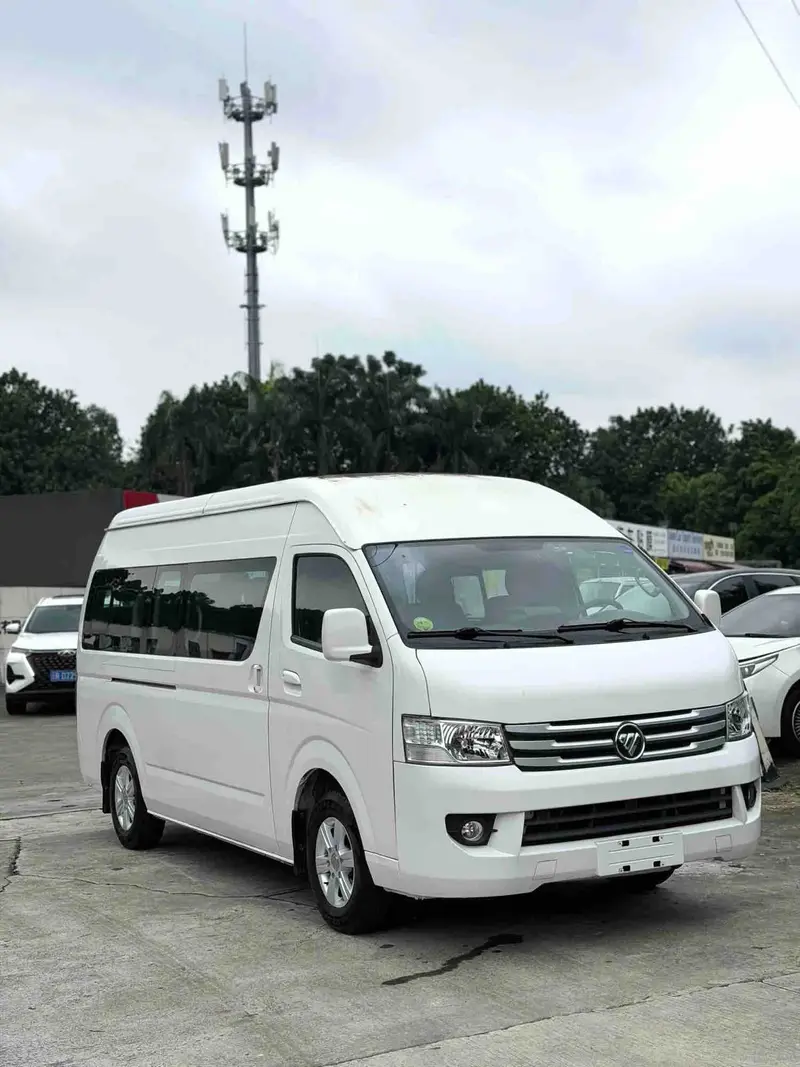 Vehicle photo 3