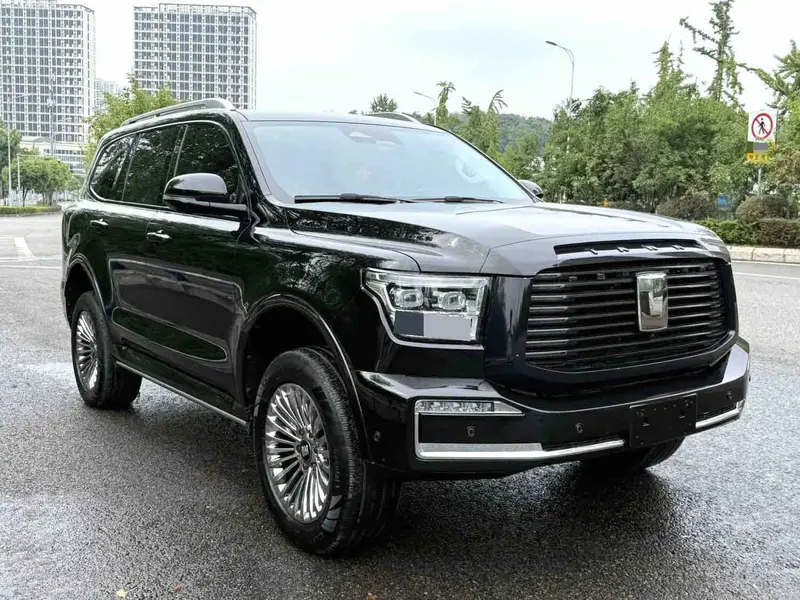 Vehicle photo 3
