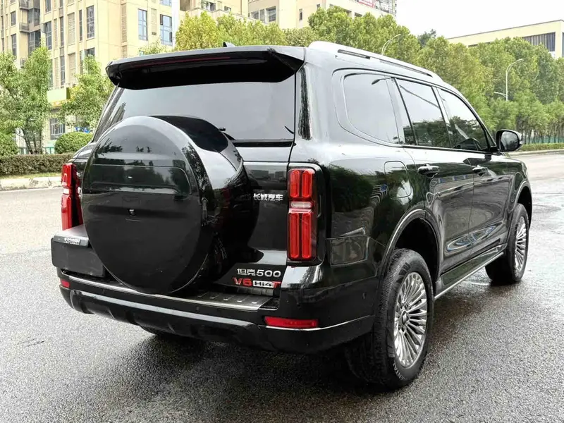 Vehicle photo 4
