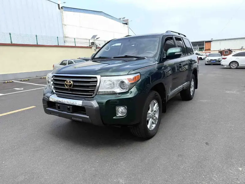 2012 Toyota Land Cruiser 4.0L AT 4WD GX-R