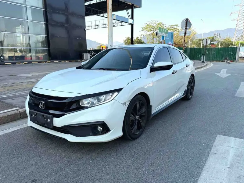 Vehicle photo 1