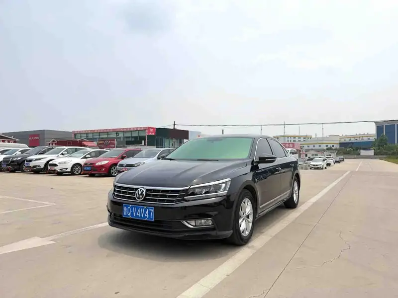 Vehicle photo 2