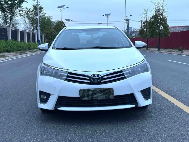 Vehicle photo 2