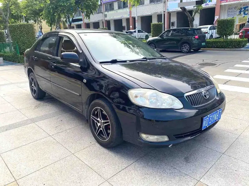 Vehicle photo 2