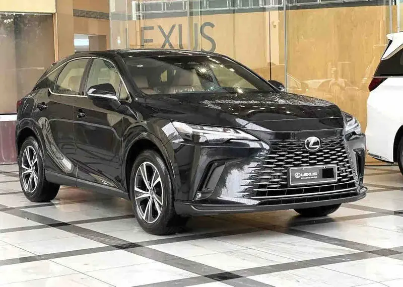 Vehicle photo 2