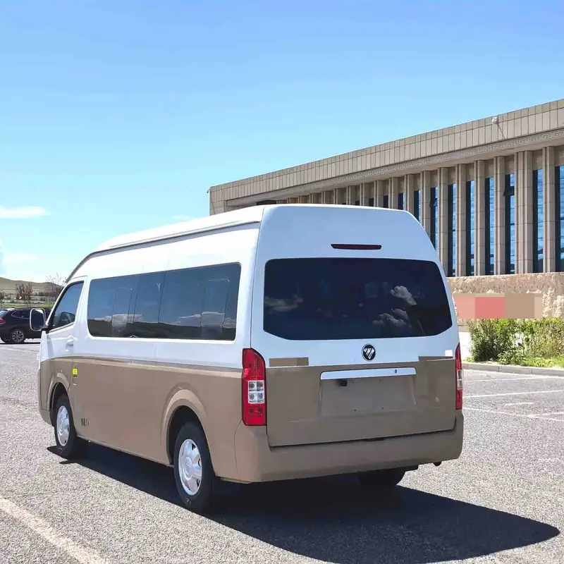 Vehicle photo 5