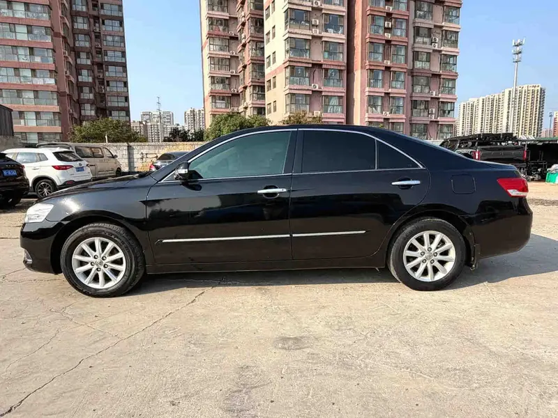 Vehicle photo 3