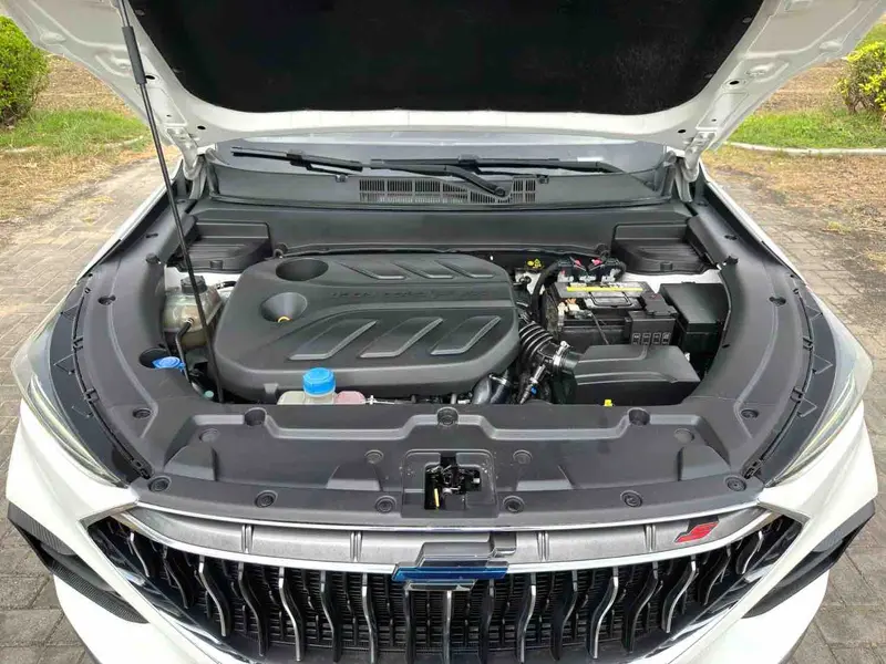 Vehicle photo 20