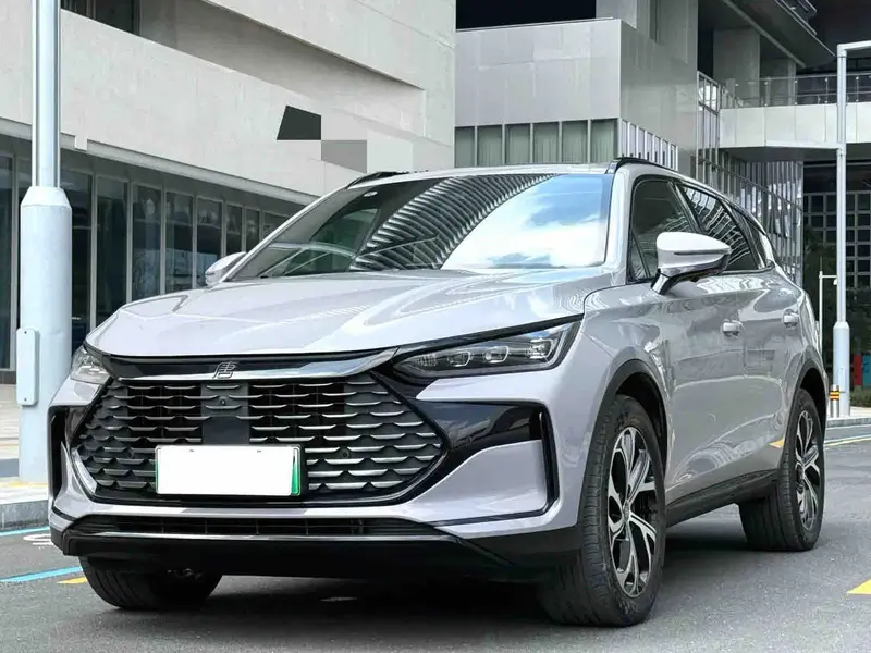 2025 BYD Tang DM-i 115 km Smart Driving Exclusive