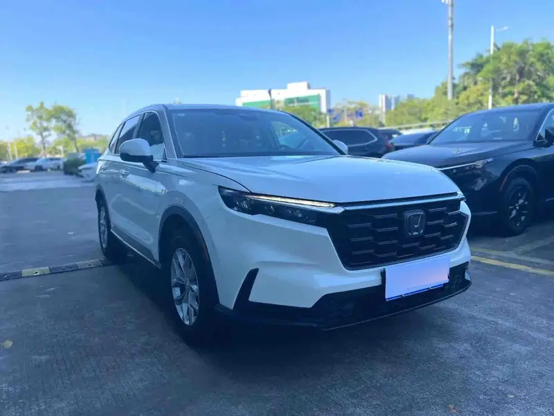 Vehicle photo 2