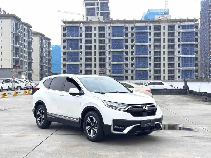 Vehicle photo 2