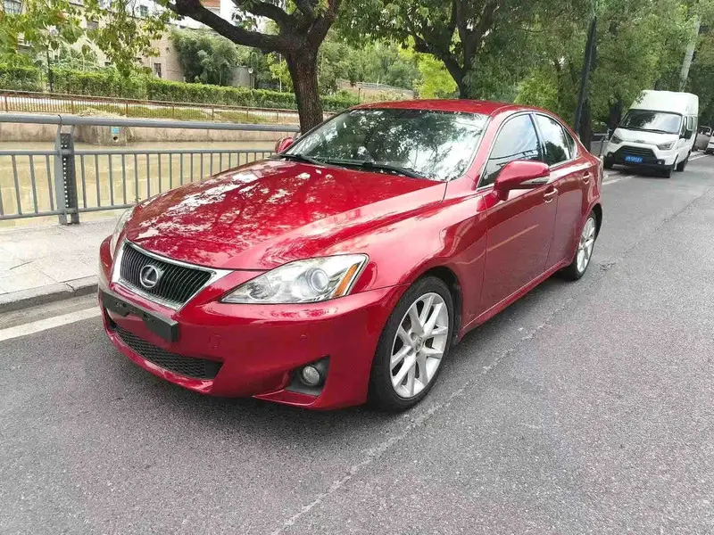 2011 Lexus IS 250 2.5L AT