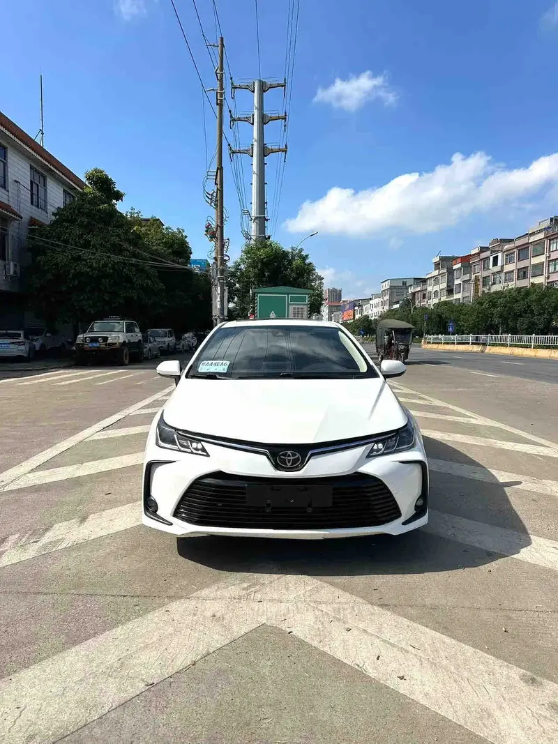 Vehicle photo 3