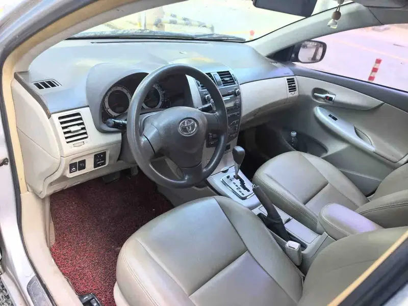 Vehicle photo 4