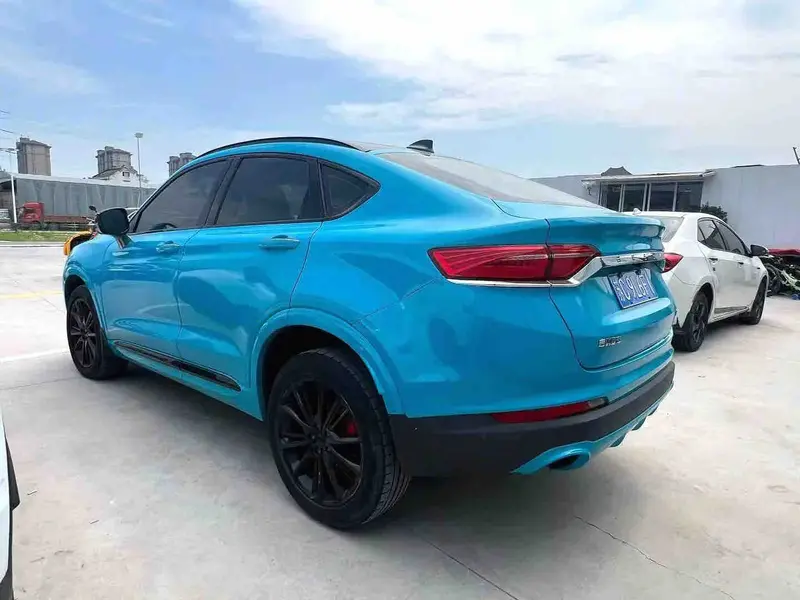 Vehicle photo 4
