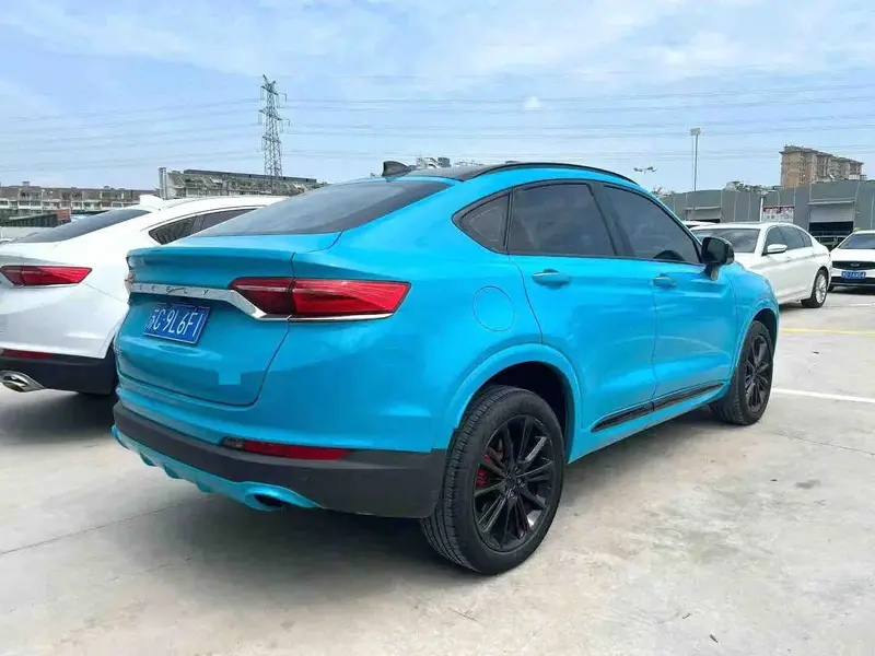 Vehicle photo 6