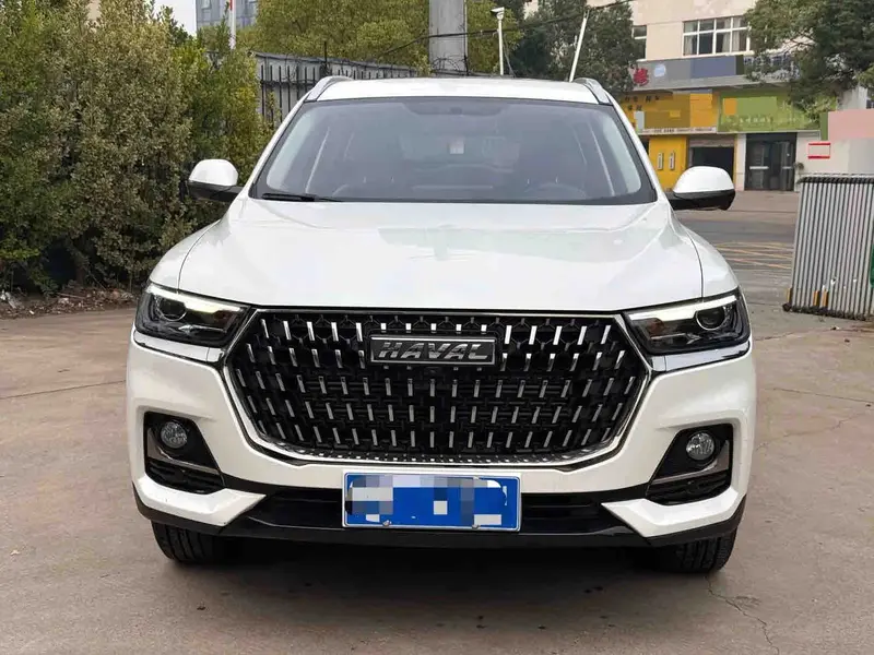 Vehicle photo 3