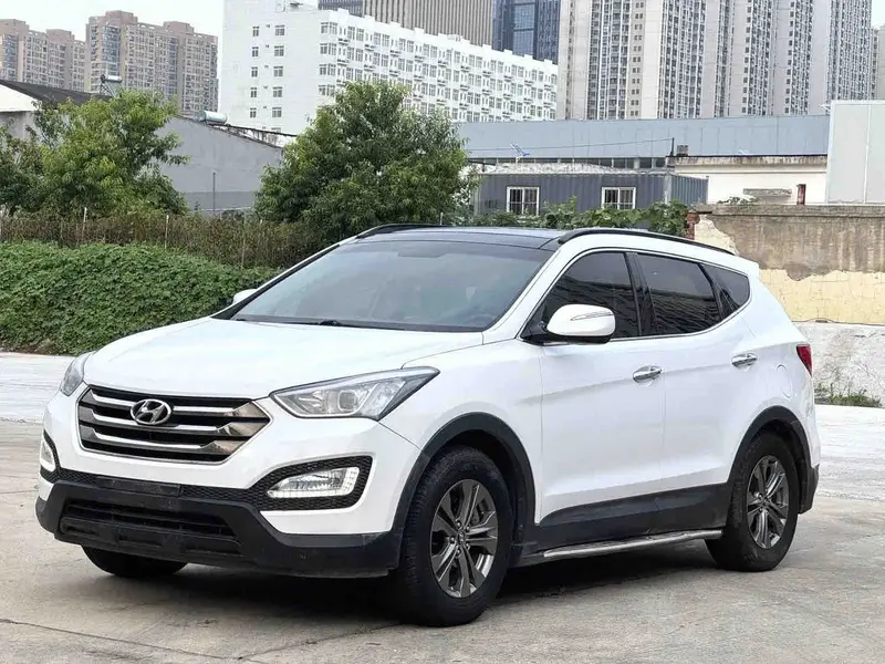 2013 Hyundai Santa Fe 2.4L GLS AT 2WD