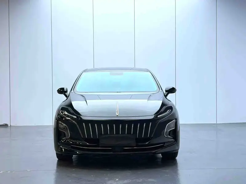 Vehicle photo 3