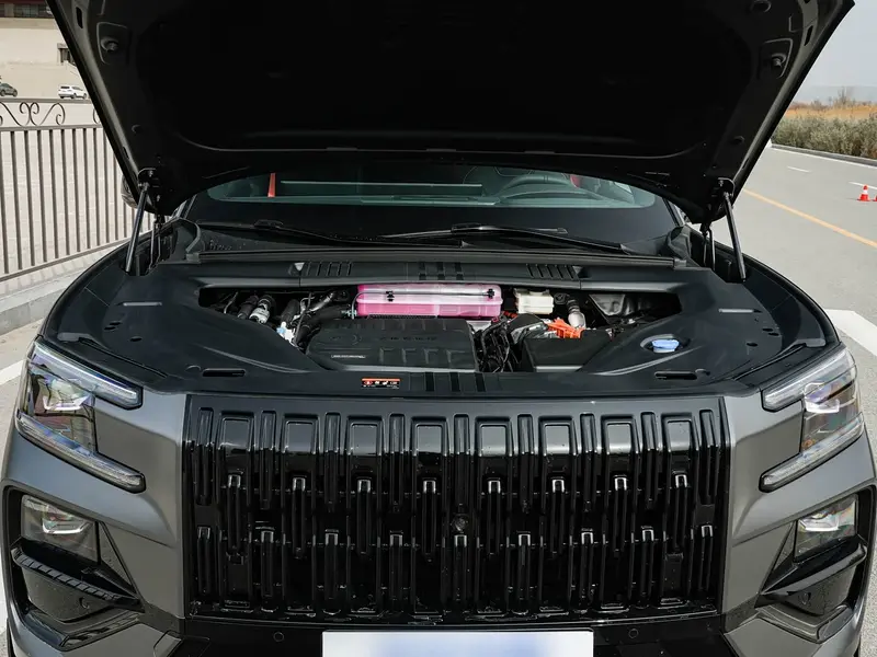 Vehicle photo 7